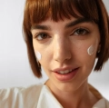 Cetaphil-Daily-Defence-Facial-Moisturiser-SPF-30-lekki-krem-nawilzajacy-face.webp